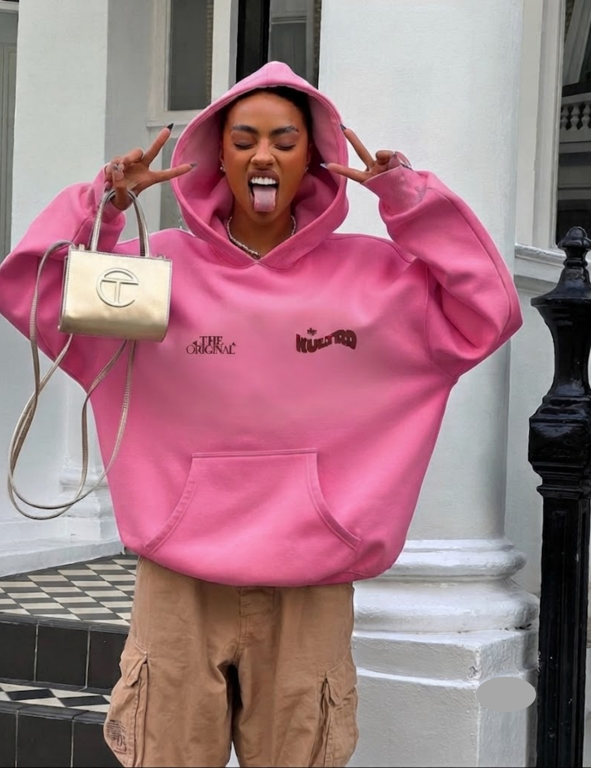 THE KULTRD: Women’s relaxed Original Pink hoodie design.