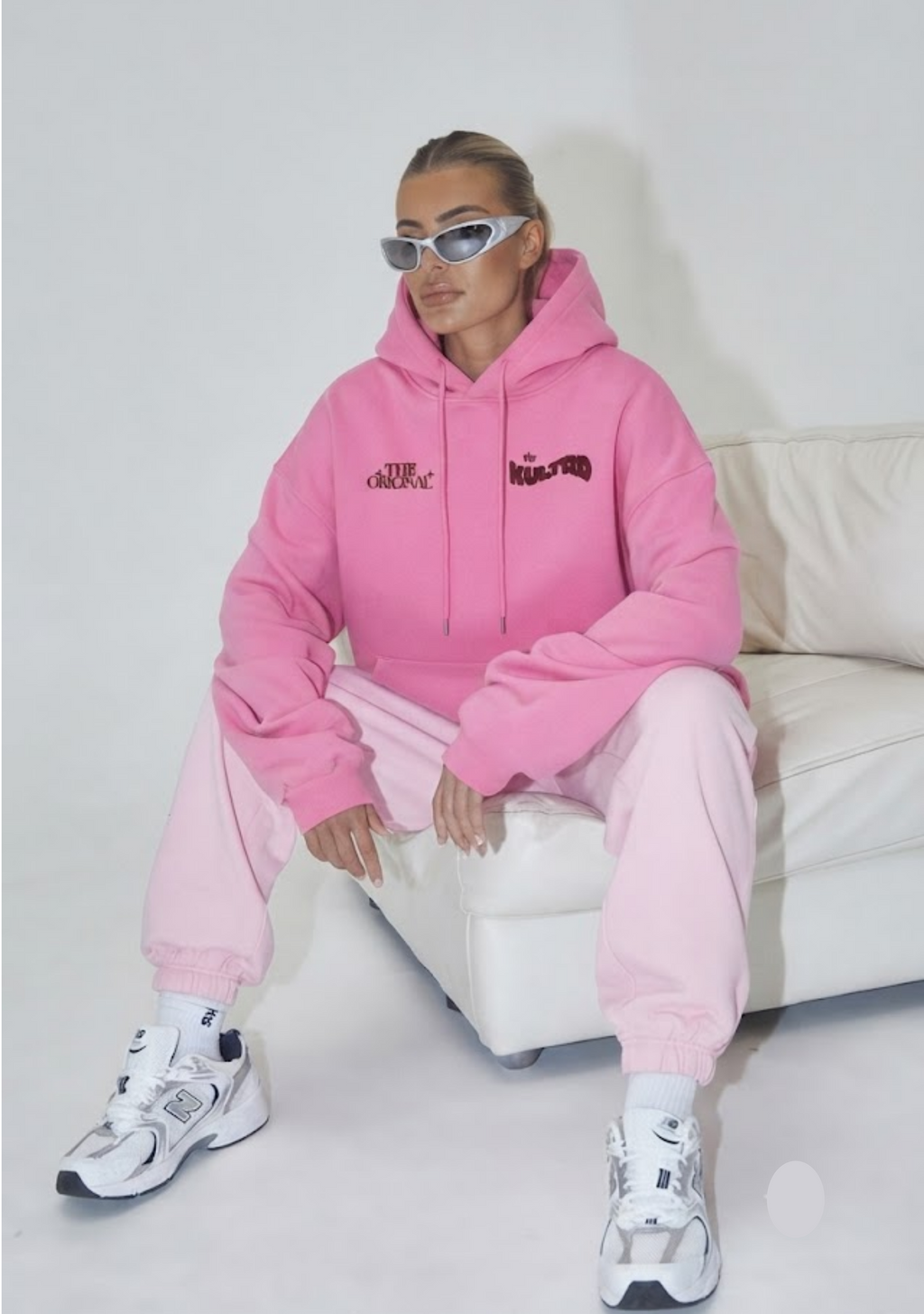THE KULTRD: Women’s relaxed Original Pink hoodie design.