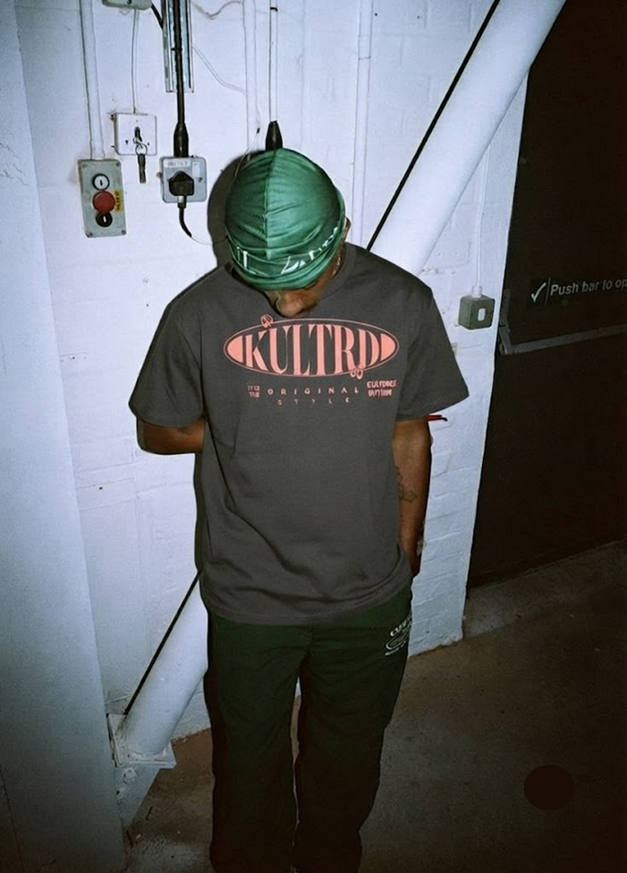 Unisex Garment Dyed Kultrd T-Shirt. Man and Woman